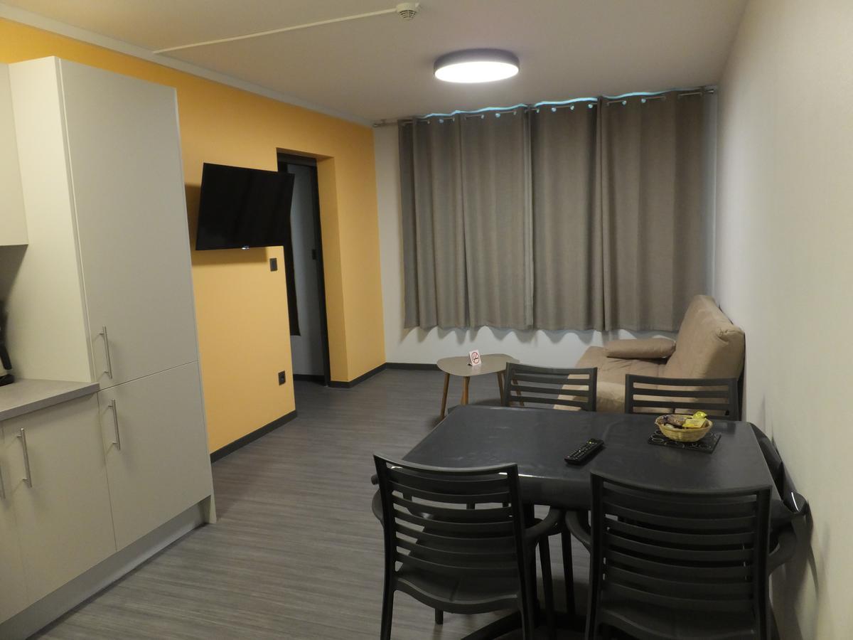 Residence Thermale Du Parc Ornolac-Ussat-les-Bains Eksteriør billede